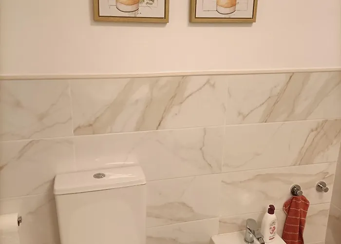 Tarajalluxuryroom בית הארחה 3*